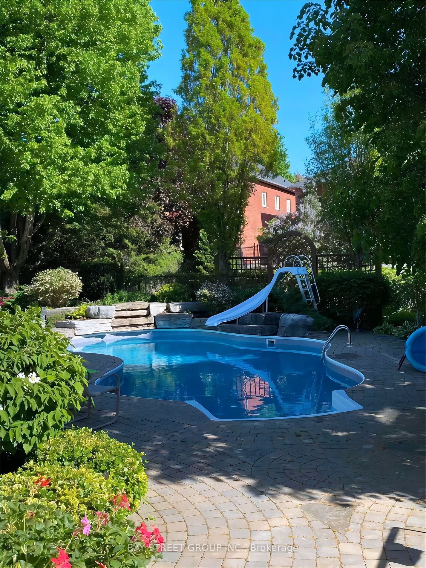 1074 Secretariate Rd, Newmarket