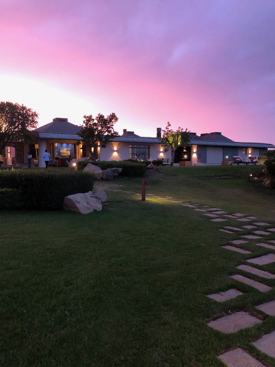 Breathtaking Beachfront Vacation Villa