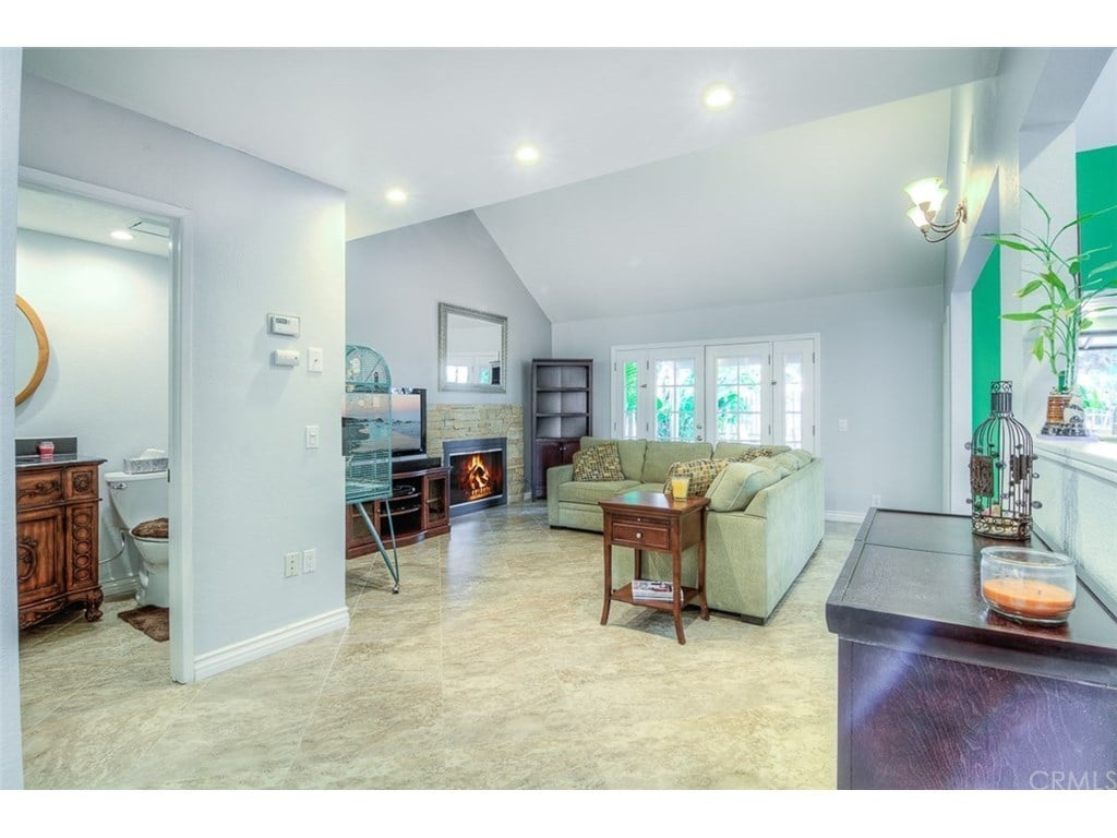 27872 Camphor Tree Ln