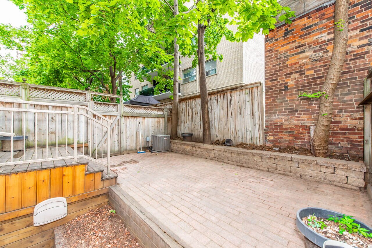 38 Earl Street, Toronto C08 Unit: Th11