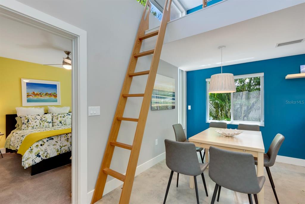 1734 Bahia Vista St