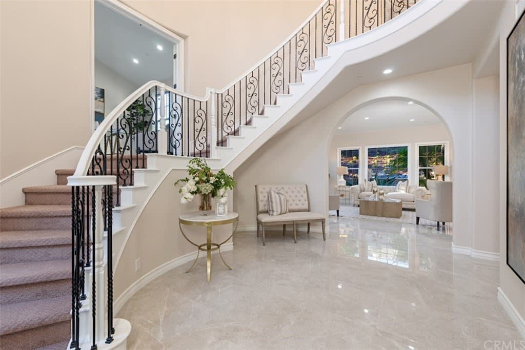 25251 Mustang Drive