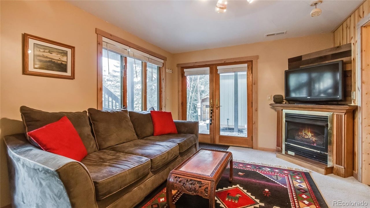 34788 Forest Estates Rd