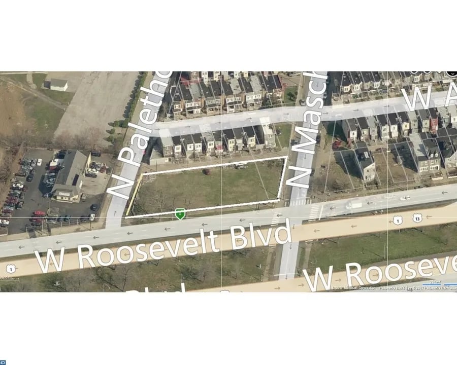 151 W Roosevelt Blvd