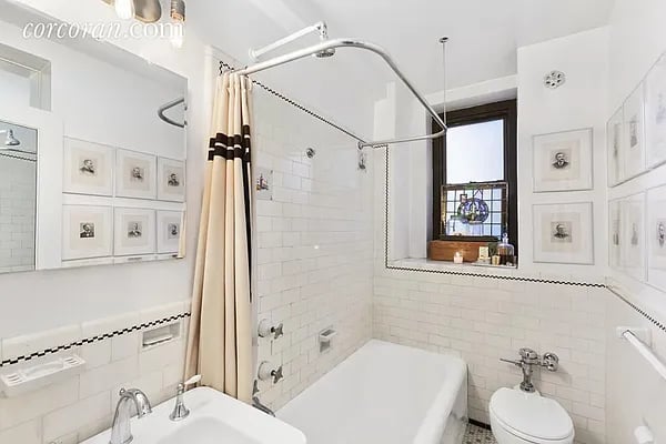 235 East 22nd Street #5M