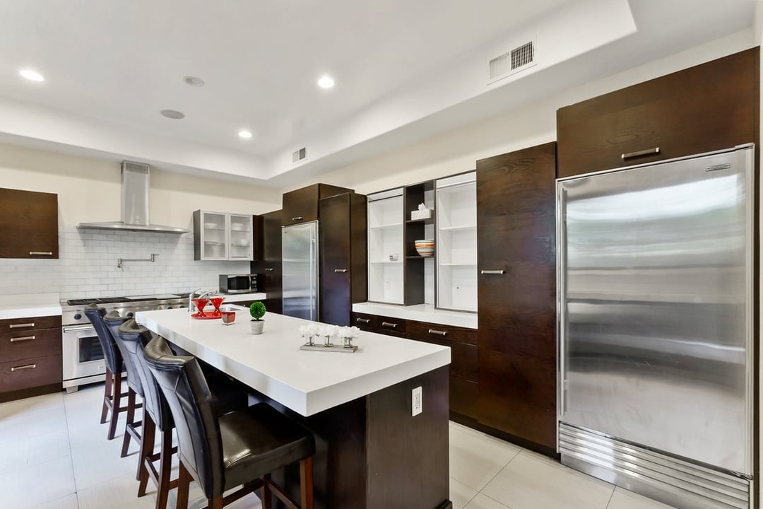 Valley Opulent