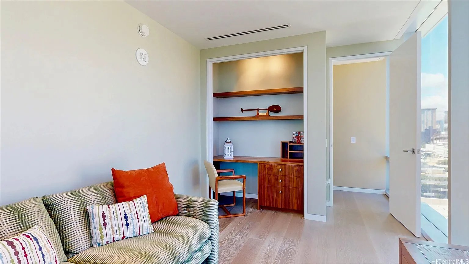 1118 Ala Moana Blvd, #1606
