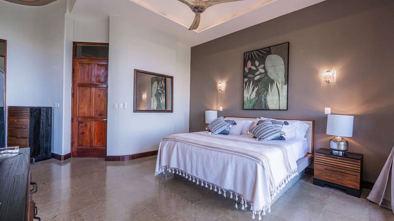 Ocean View Luxury Estate with An Incredible Location in Dominical