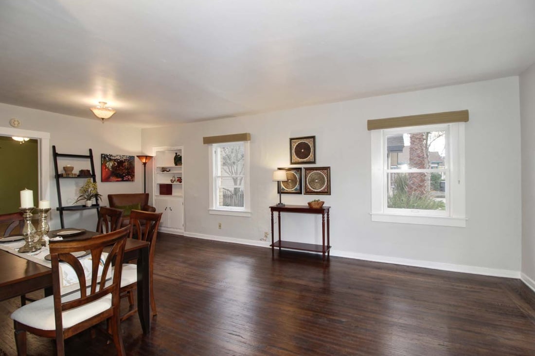 Just listed! Darling Elmhurst home