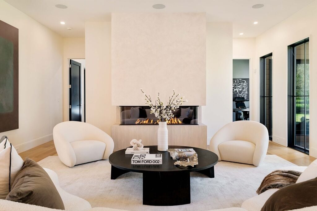 1337 Commonwealth Ave