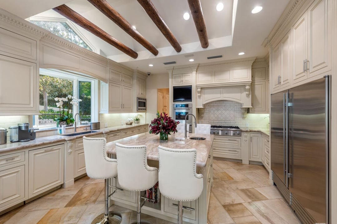 Eminence Heights