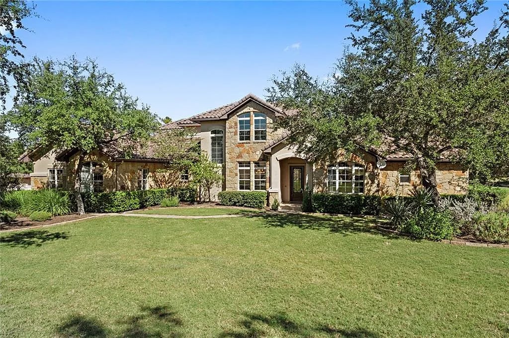 2401 Sailpoint Dr