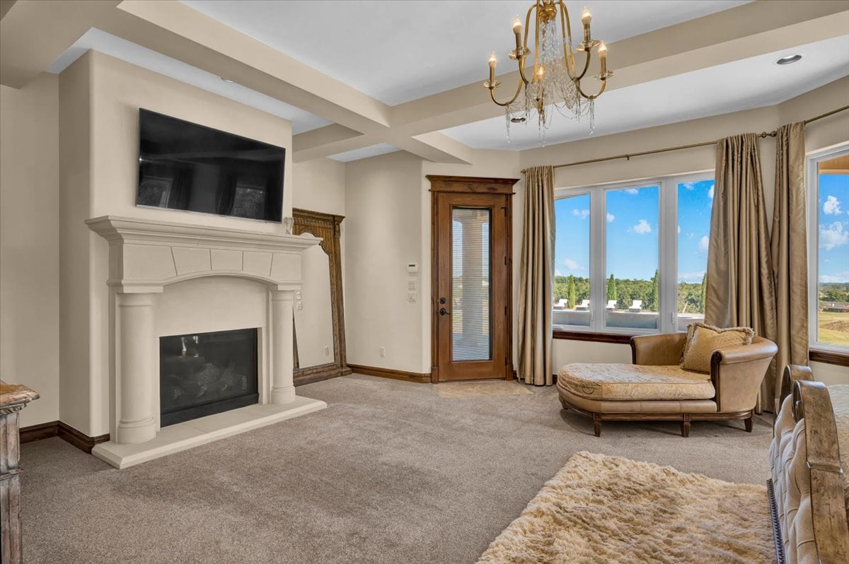 Casa Bella Estate – A Masterpiece of Luxury & Elegance in Mustang, Oklahoma - Wyatt Poindexter - The Agency 