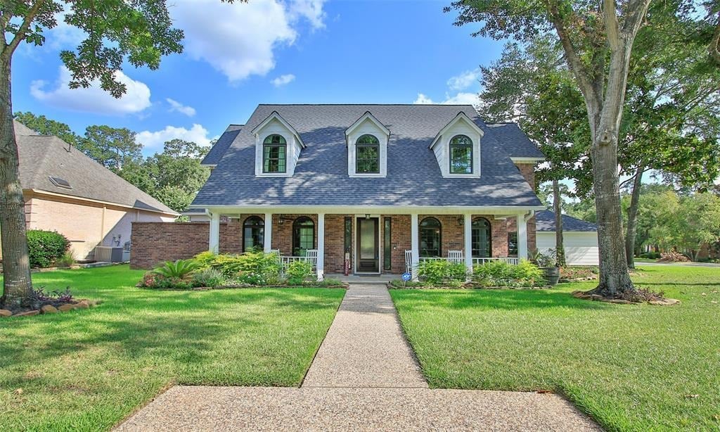 6211 Stratmor Ct