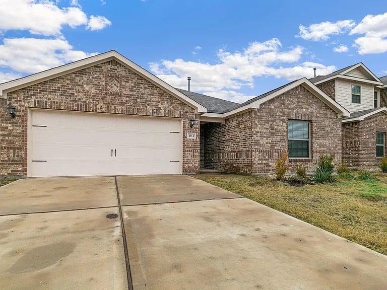 4114 Perch Dr