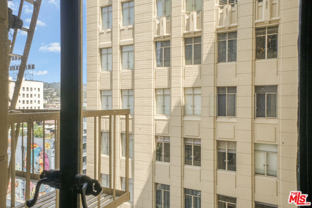 6253 Hollywood Blvd, #903
