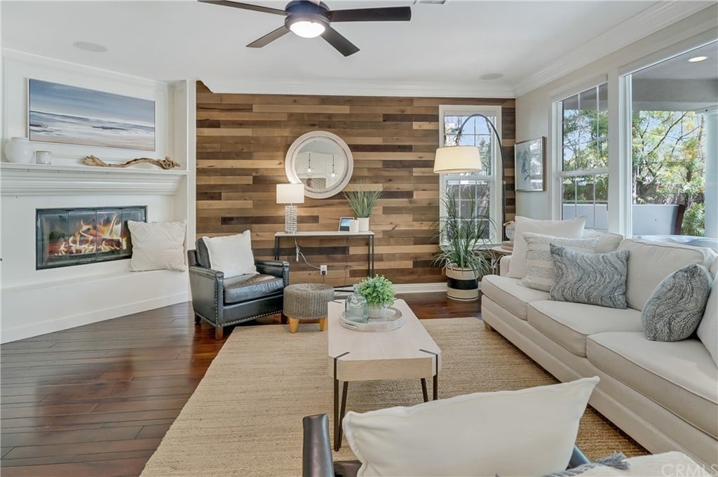 6 Galora Ln