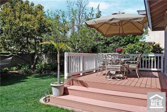 2110 RIDGEWOOD