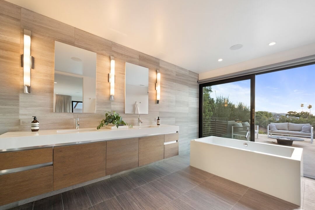 Beverly Ranch Road, 90210