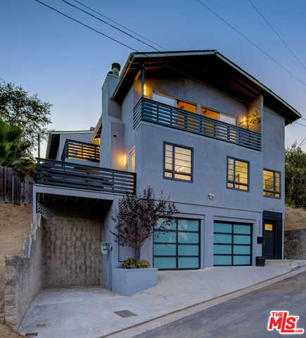 2254 Bancroft Ave