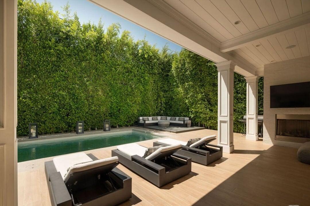 Highcliff Vista, N Stanley Ave, 90036