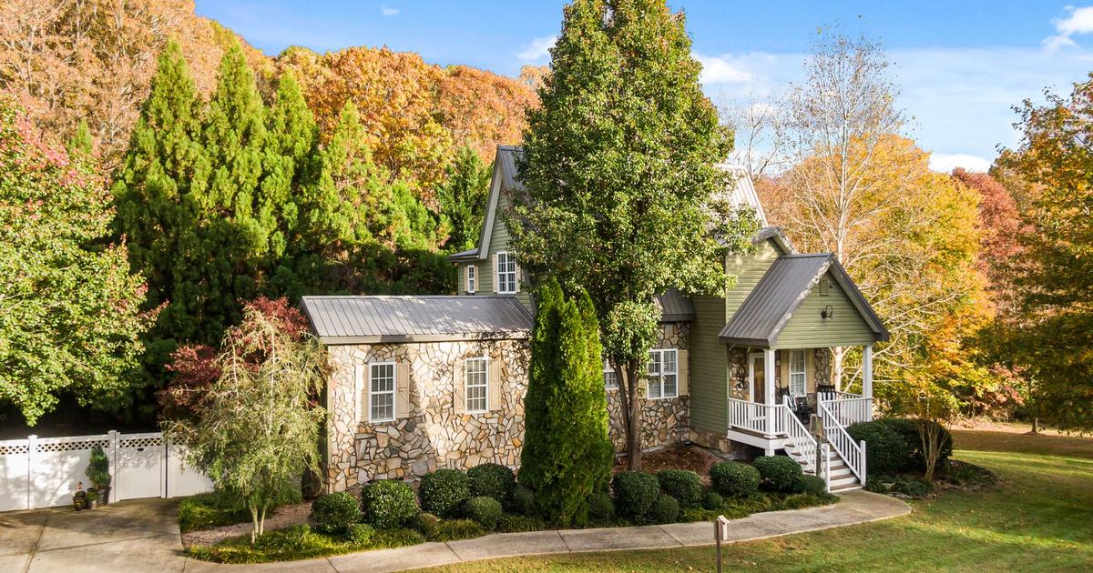 How to Price a Home With No Comparable Sales