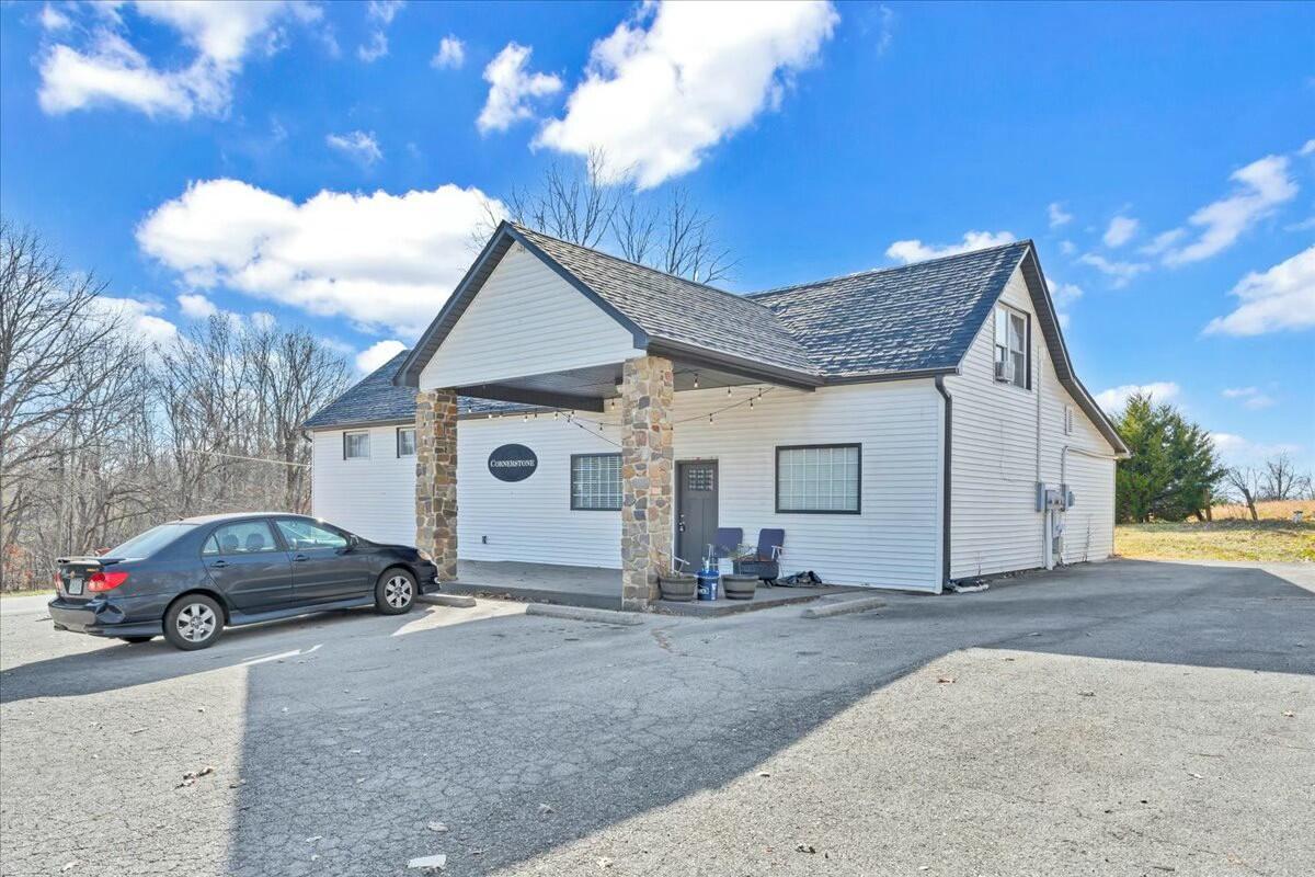 2101 Hardy Rd #C