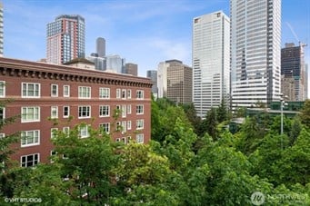 1400 Hubbell Place #1003