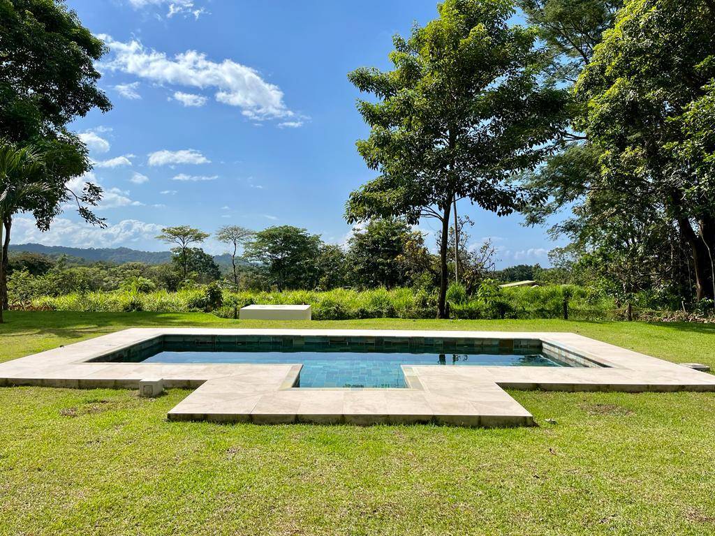 Captivating Modern 3 bedroom Oasis in Ojochal - Your Dream Home Awaits!