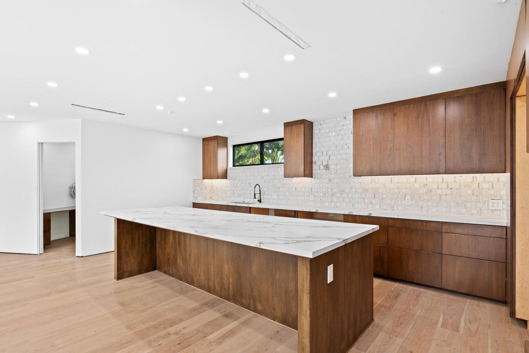 726 Howard St, Marina Del Rey