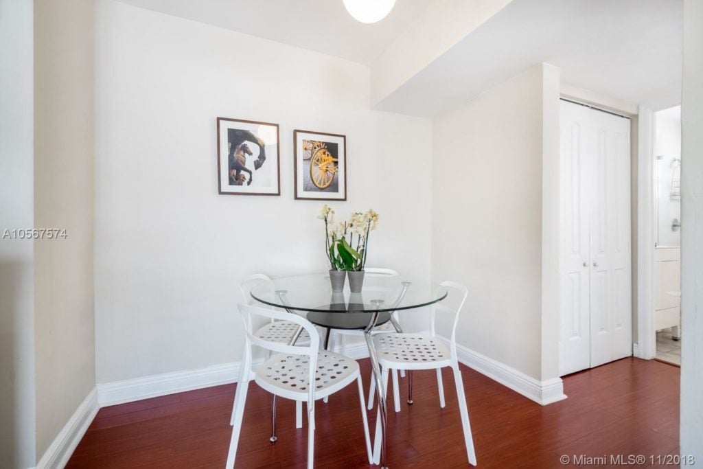 12 Unit Miami Beach Mid-century Building Sells at 751 Meridian by Luca Migliore