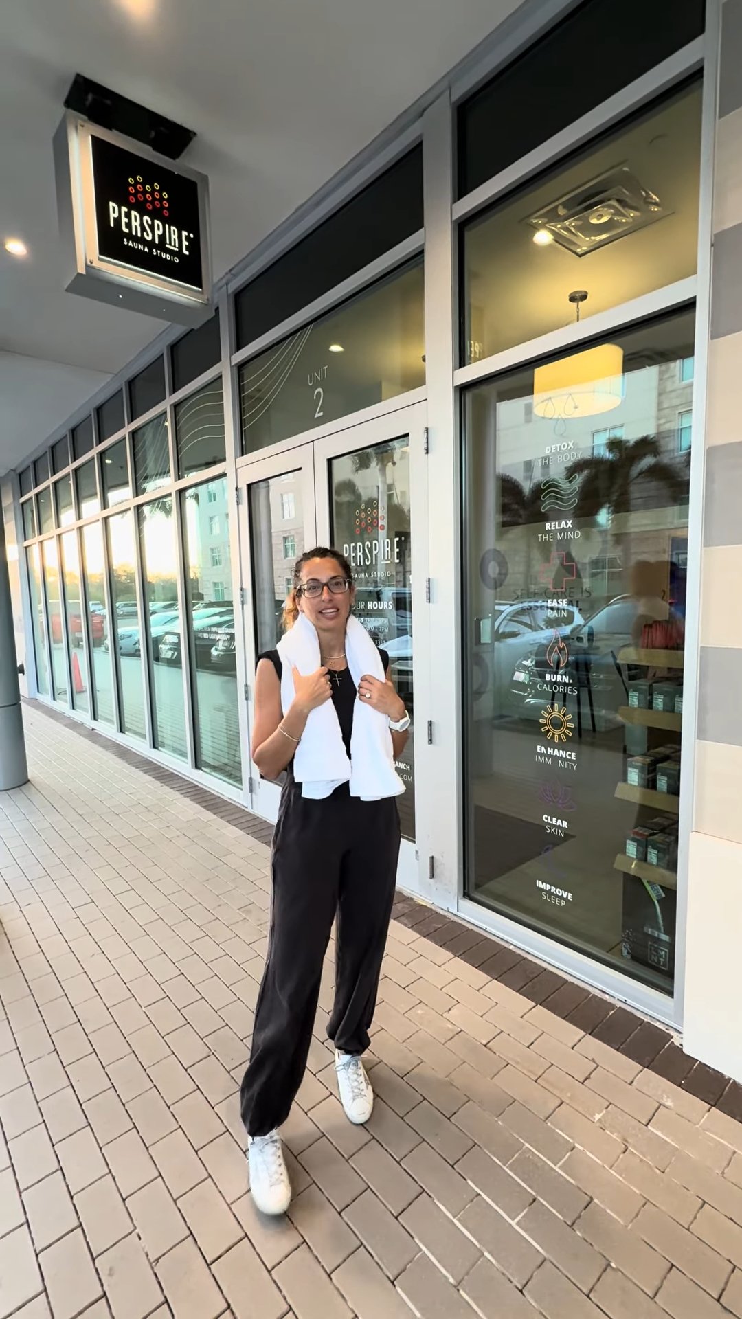 Perspire Infrared & Red Light Sauna | Lakewood Ranch | Tara Gerber