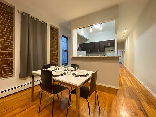 56 West 105th Street Unit: 3C