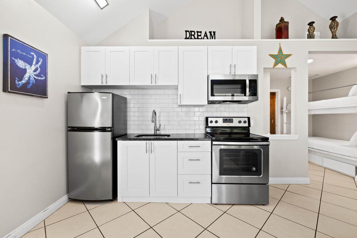 69 Crystal Beach Dr Unit 4