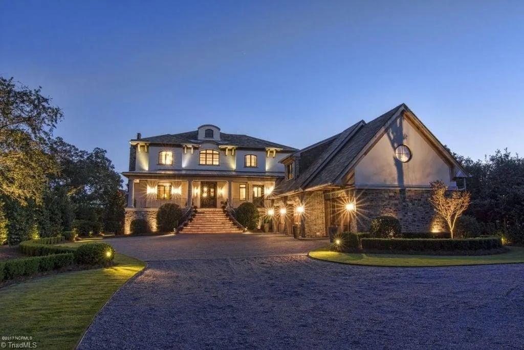 407 Bradley Creek Point Rd