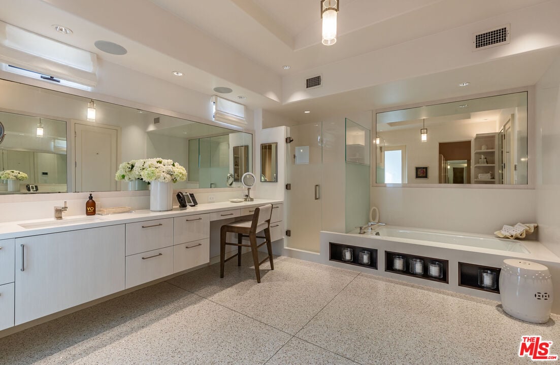 Coronet Pavilion, Pacific Coast Hwy, 90265