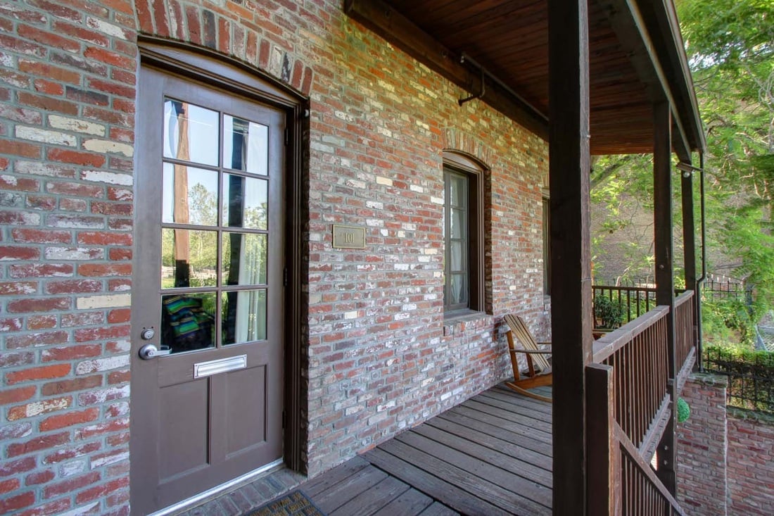 Sold! Gorgeous Loft in Old Sac!