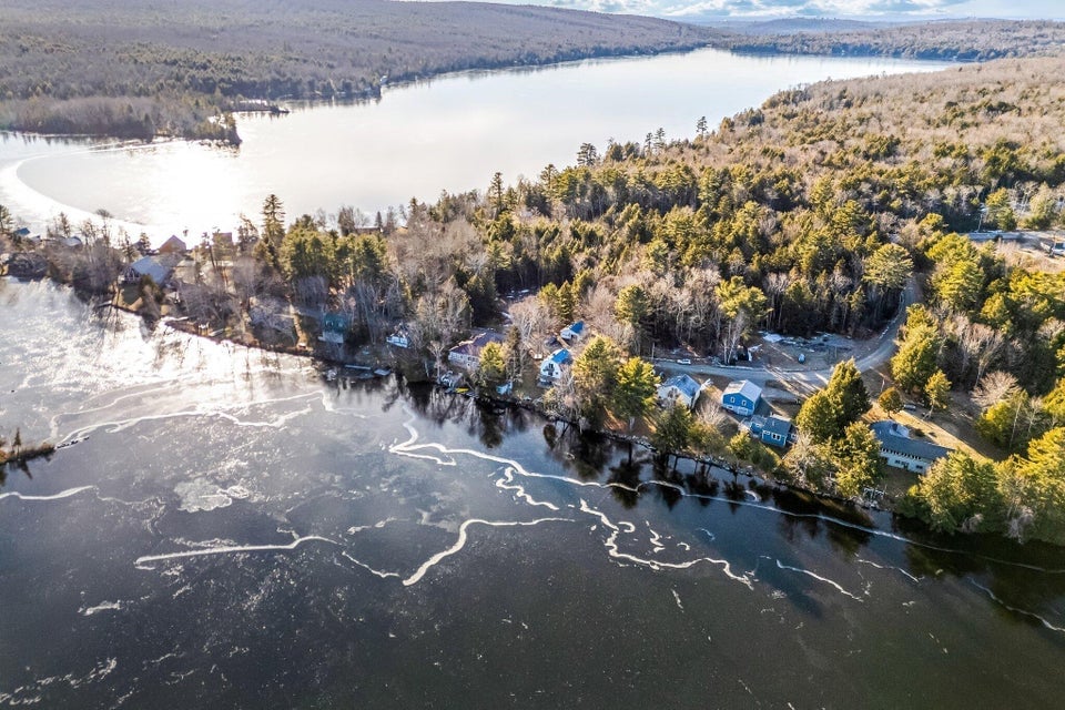36 Worcester Way Lincoln, ME 04457
