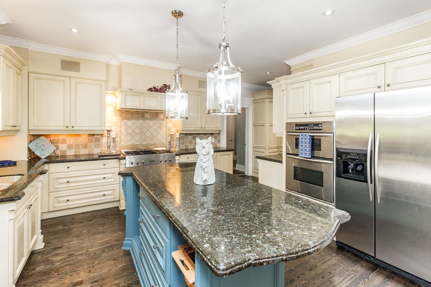 2045 Heartwood Crt