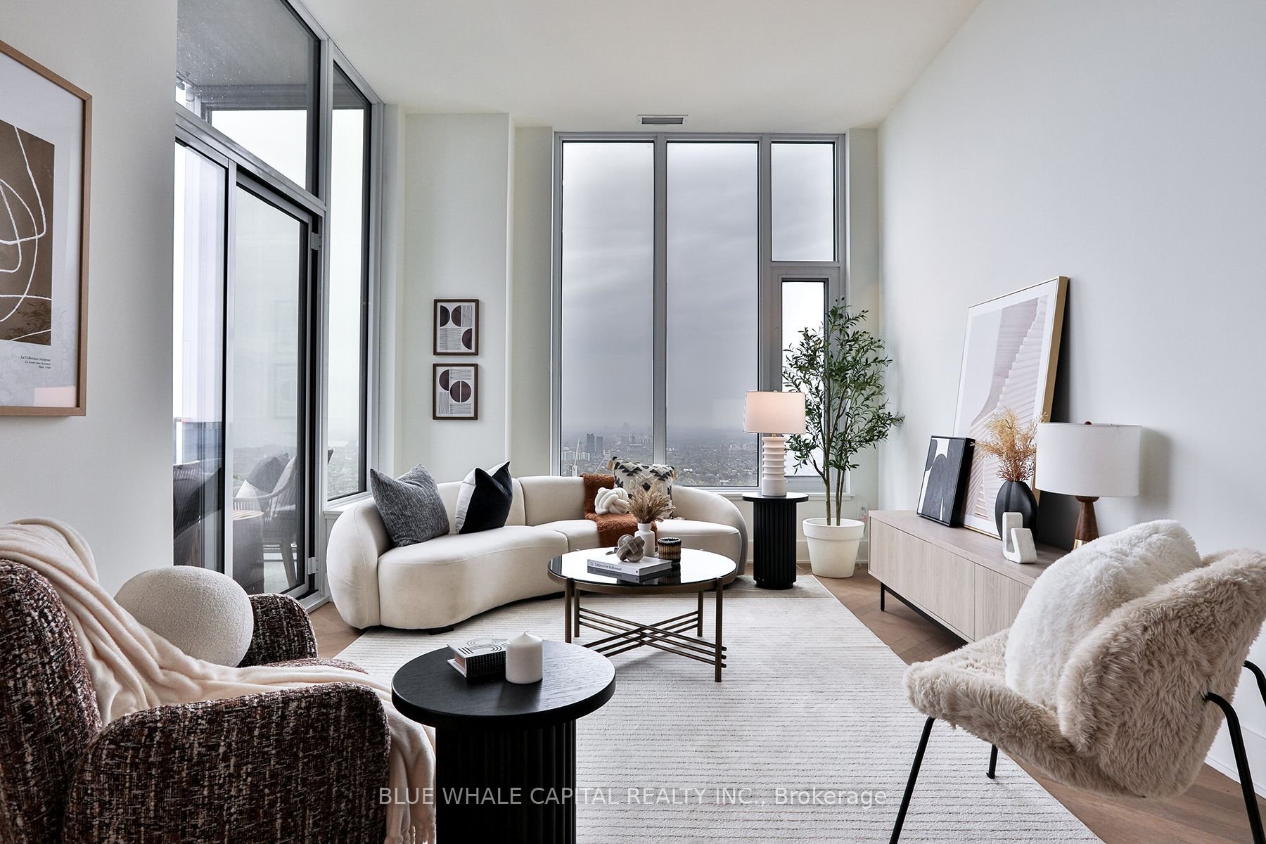 11 YORKVILLE PENTHOUSE 