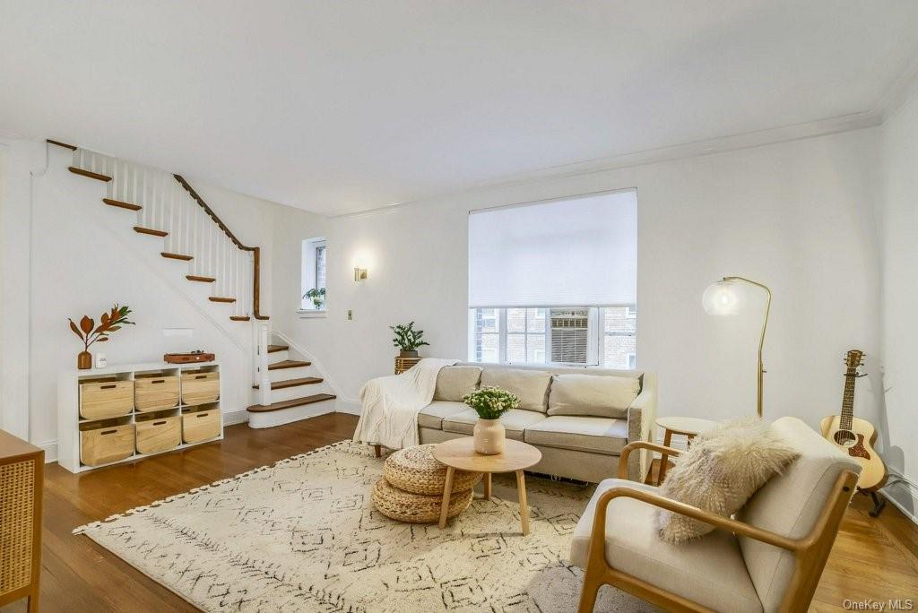 20 N Broadway, #K352