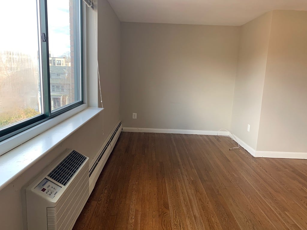 519 Washington St, #12