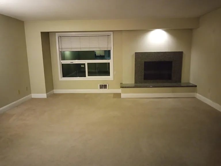 7571 Old Redmond Rd APT 11