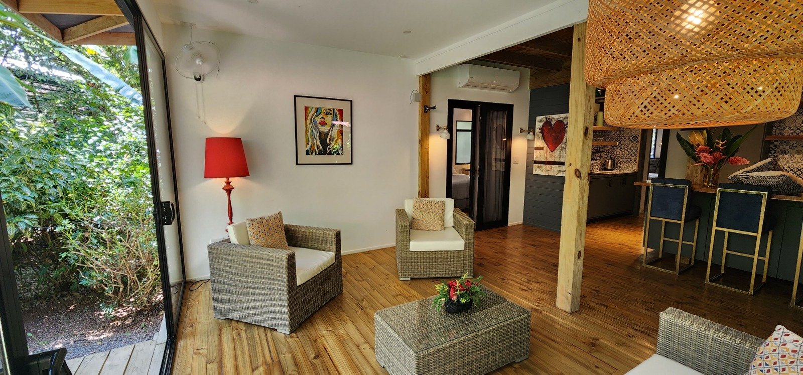 FIRE SALE ! Beautiful hotel in the heart of Ojochal, in Costa Rica’s most desirable areas.
