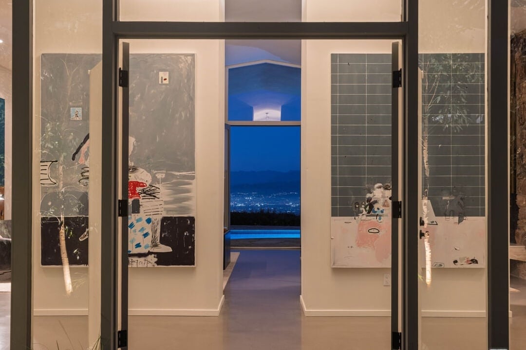 Crownfall Reserve, Edwin Dr, 90046