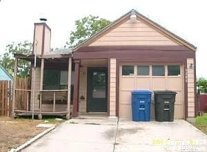 6208 Village Pt