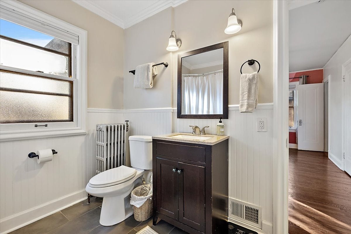 18214 Parkside Street