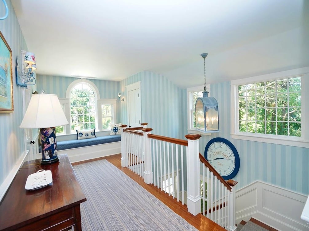 5 Armstrong Ln
