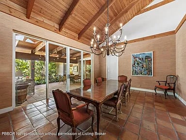 6 La Costa Way