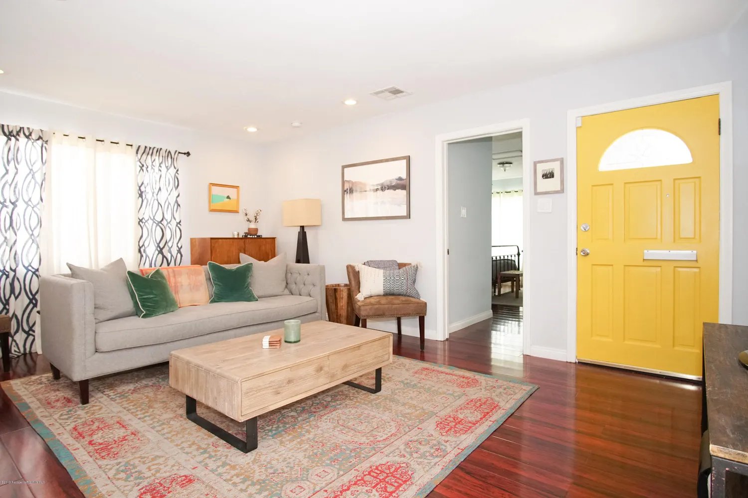 1117 N Buena Vista St